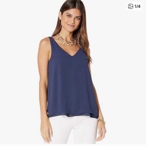 Lilly Pulitzer Size Medium Navy Florin Top